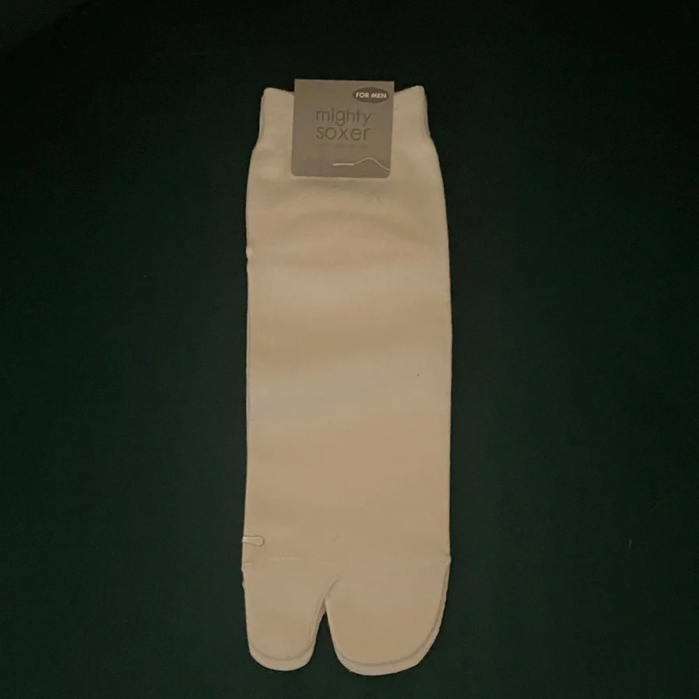 Pair of white Toe Socks - Picture 2 of 5